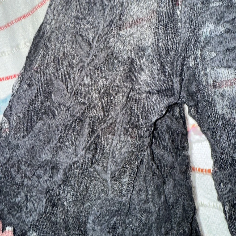 Hayden Black‎ Floral Lace Kimono